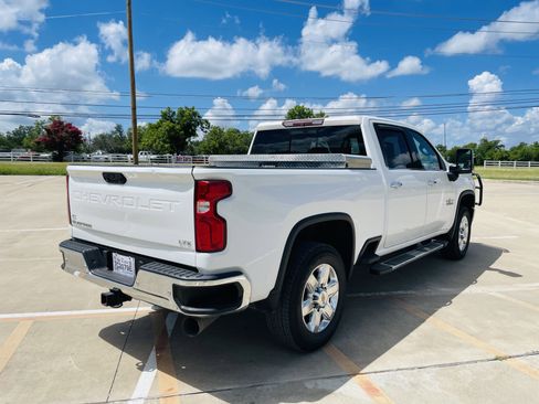 Used 2022 Chevrolet Silverado 2500 LTZ w/ LTZ Texas Edition image 5