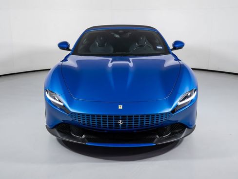 Used 2025 Ferrari Roma Spider RWD image 8