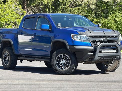 Used 2018 Chevrolet Colorado ZR2 AWD/4WD image 2