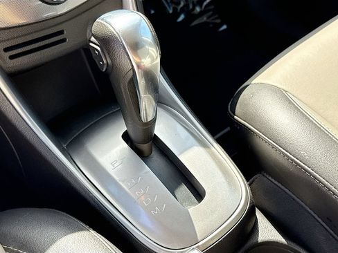 Used 2016 Chevrolet Trax LTZ FWD image 26