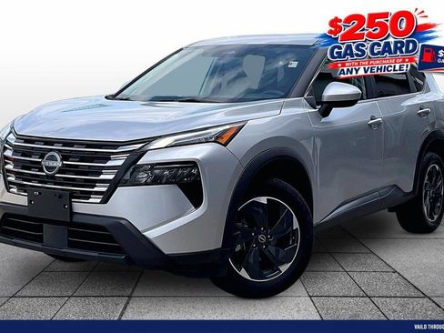 Used 2024 Nissan Rogue SV AWD/4WD image 1