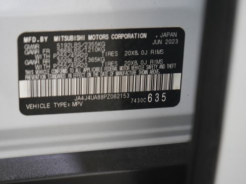 Used 2023 Mitsubishi Outlander SE AWD/4WD image 31