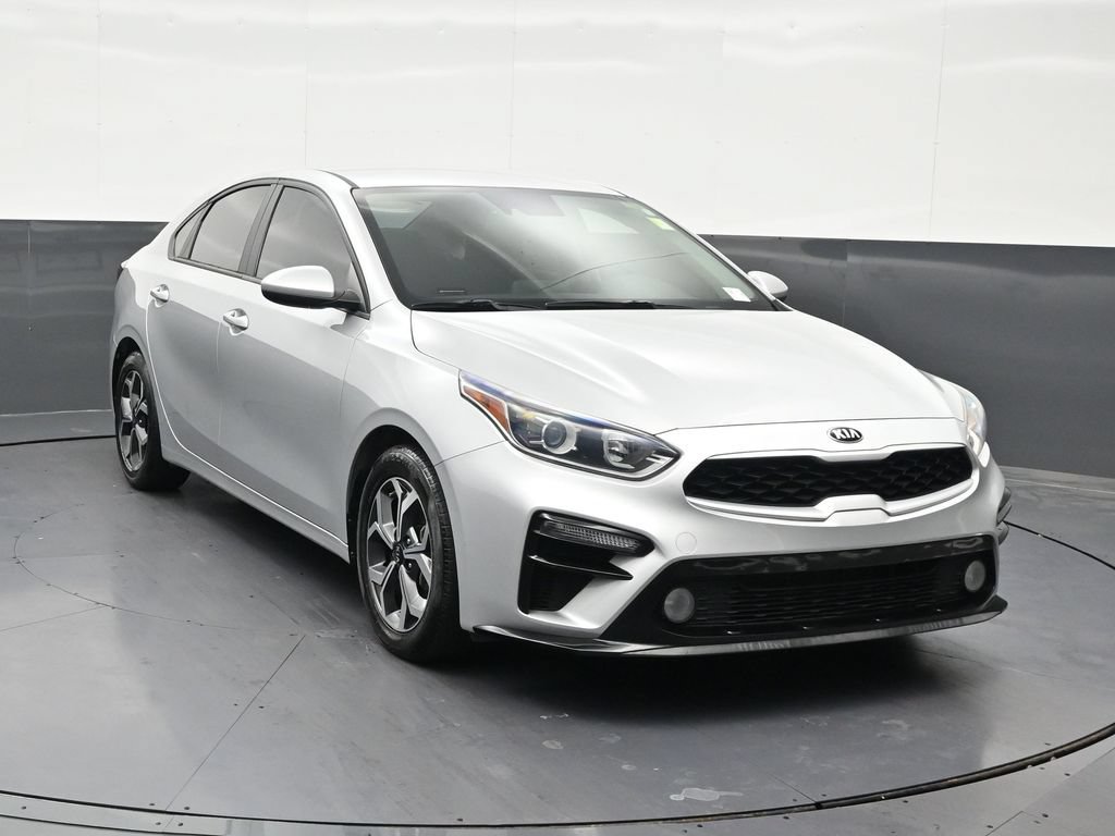 Used 2020 Kia Forte LXS FWD image 8