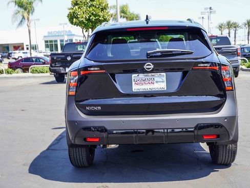 New 2026 Nissan Kicks SV image 6
