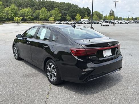 Used 2020 Kia Forte LXS FWD image 9