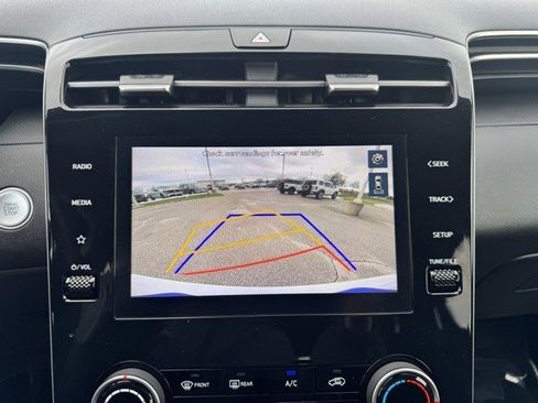 Used 2023 Hyundai Tucson SEL image 18