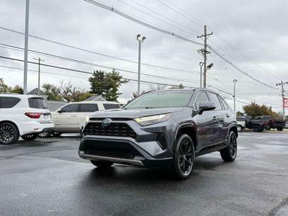 Used 2022 Toyota RAV4 SE