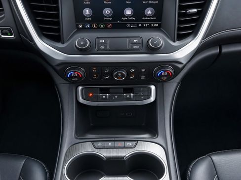 Used 2021 GMC Acadia SLT w/ Preferred Package AWD/4WD image 9