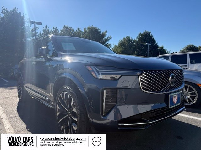 Used 2025 Volvo XC90 T8 Ultra w/ Protection Package Premier AWD/4WD image 1