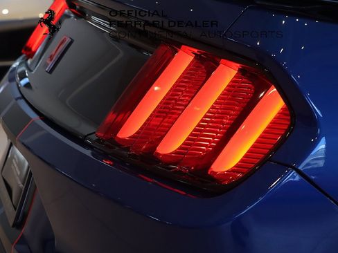 Used 2017 Ford Mustang Shelby GT350R w/ GT350R Equipment Group 920A image 21