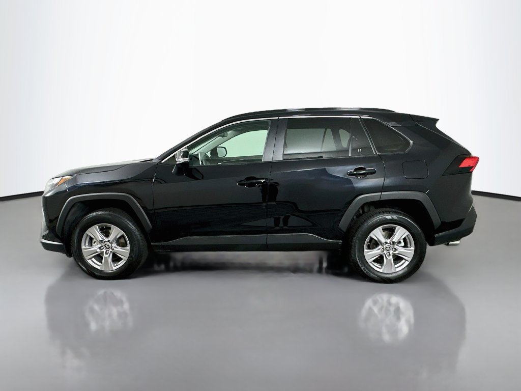 Certified 2025 Toyota RAV4 XLE FWD image 8