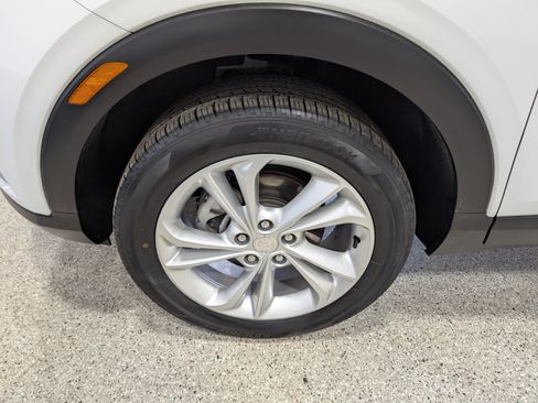 Used 2023 Buick Encore GX Preferred w/ Cold Weather Comfort Package AWD/4WD image 9