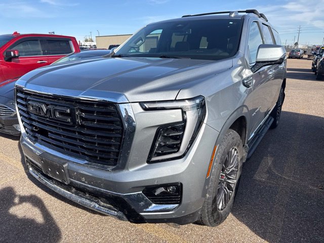 Used 2025 GMC Yukon Elevation AWD/4WD image 5