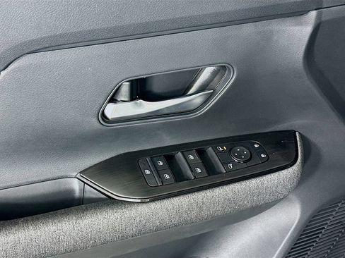 New 2026 Nissan Kicks SV w/ SV Premium Package FWD image 23