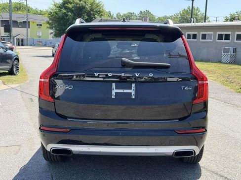 Used 2016 Volvo XC90 T6 Momentum w/ Momentum Plus Package AWD/4WD image 21