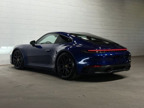 Certified 2024 Porsche 911 Carrera GTS RWD image 3