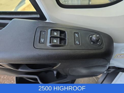 Used 2022 RAM ProMaster 2500 w/ Premium Convenience Group image 27