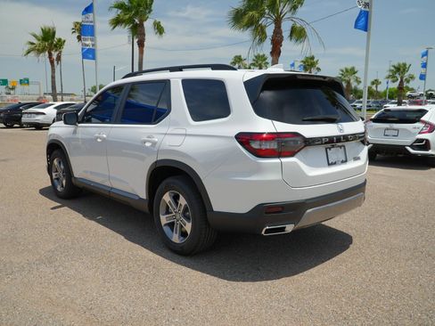 Used 2026 Honda Pilot EX-L image 7