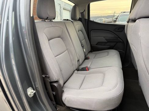Used 2016 Chevrolet Colorado W/T w/ WT Convenience Package AWD/4WD image 19