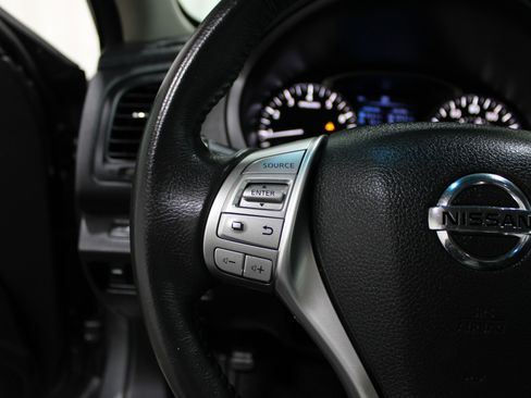 Used 2017 Nissan Altima 2.5 SV image 10