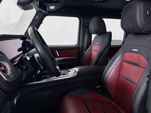 Certified 2025 Mercedes-Benz G 63 AMG 4MATIC image 17