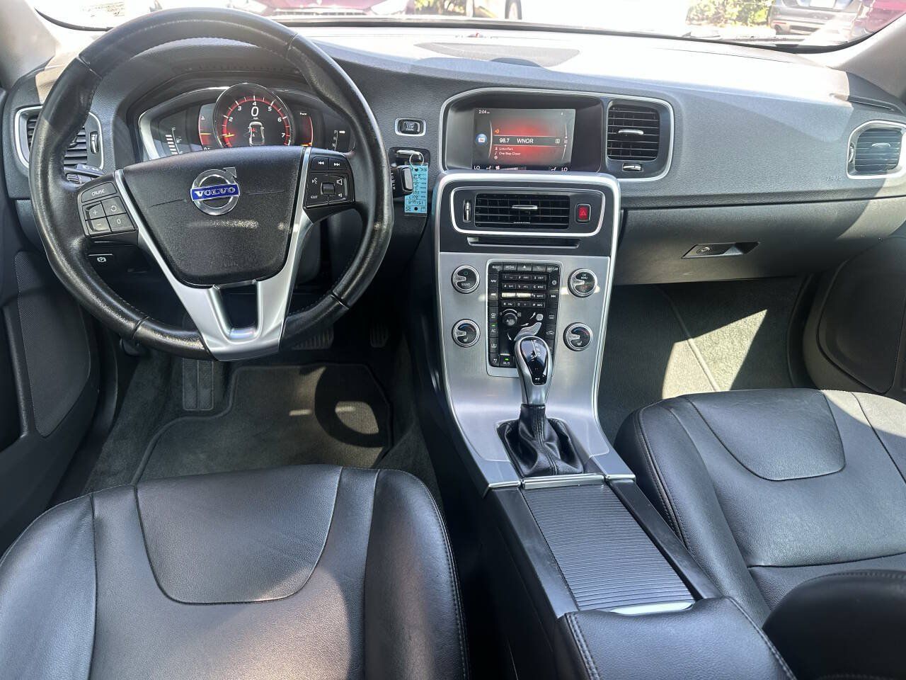 Used 2017 Volvo S60 T5 Inscription FWD image 13