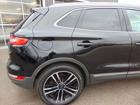 Used 2017 Lincoln MKC Reserve w/ Lincoln MKC Climate Package image 12