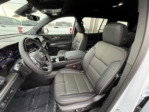 New 2026 Chevrolet Traverse High Country FWD image 17
