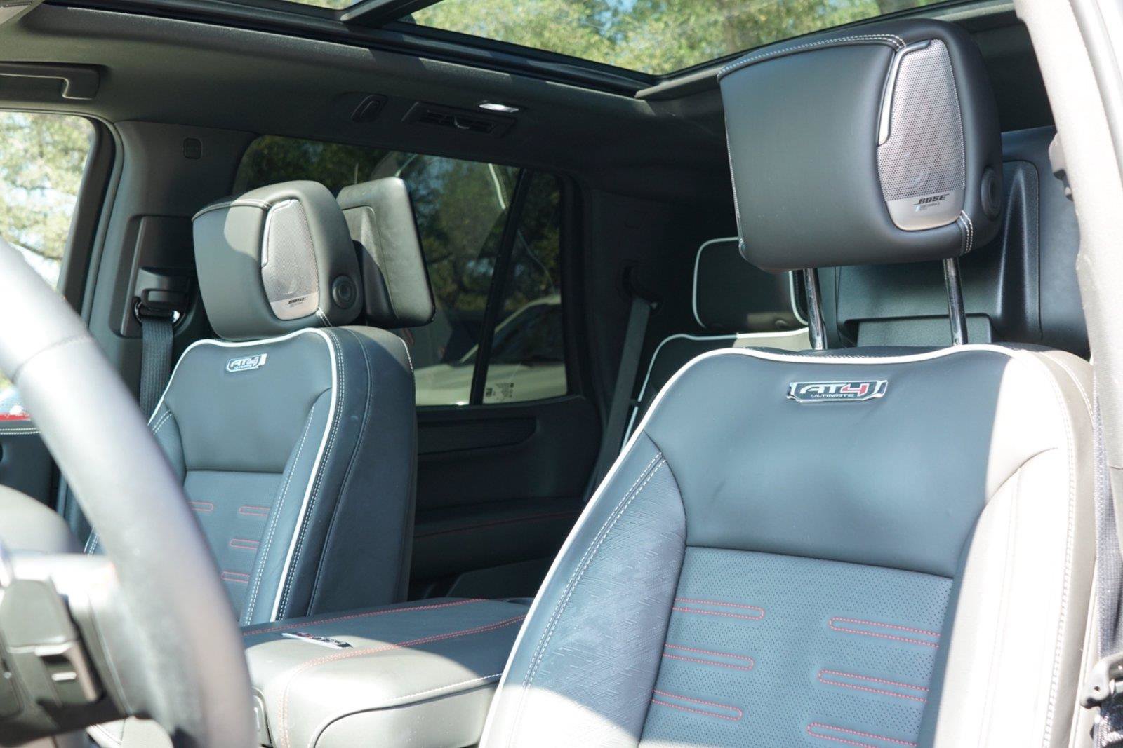 Used 2025 GMC Yukon AT4 Ultimate AWD/4WD image 11