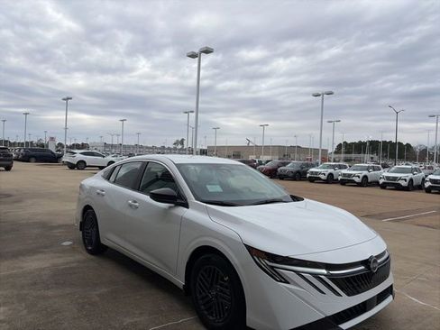 New 2026 Nissan Sentra SV image 5