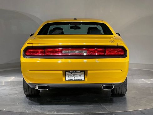 Used 2012 Dodge Challenger R/T RWD image 28