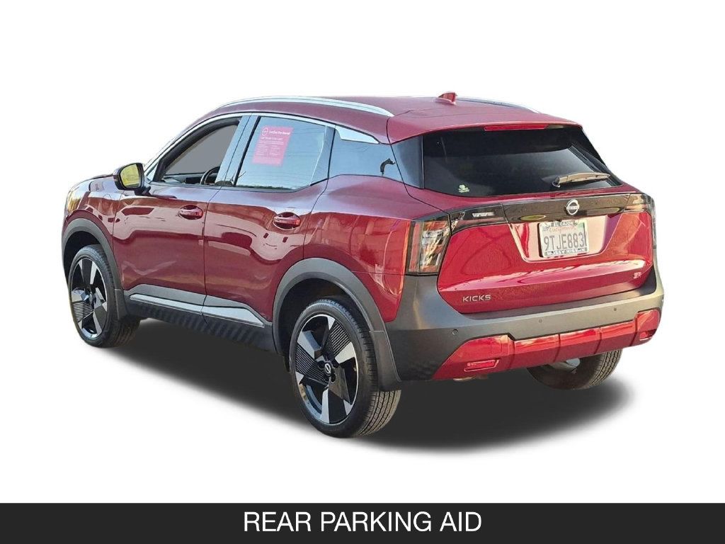 Certified 2025 Nissan Kicks SR FWD image 6