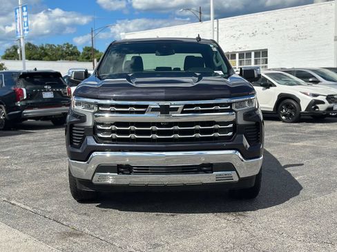 Used 2022 Chevrolet Silverado 1500 LTZ w/ Z71 Off-Road Package AWD/4WD image 8