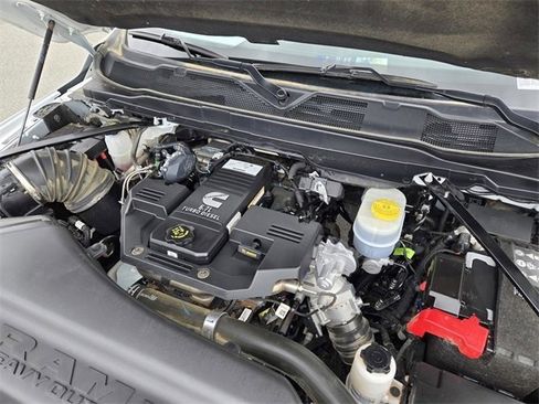 Used 2024 RAM 2500 Big Horn image 12