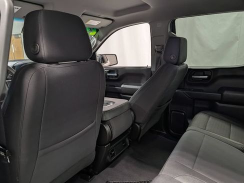 Certified 2023 Chevrolet Silverado 1500 Custom Trail Boss w/ LPO, Dark Essentials Package AWD/4WD image 14