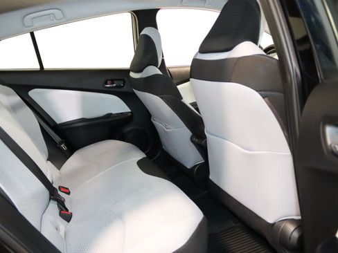 Used 2021 Toyota Prius LE FWD image 63