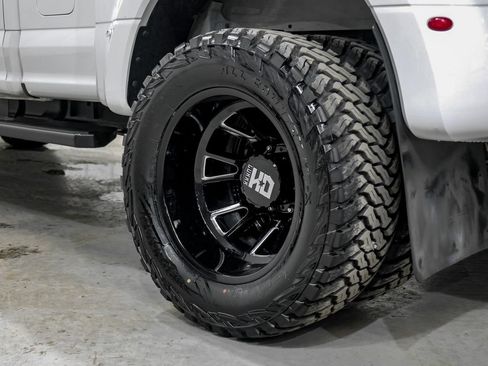 Used 2022 Ford F350 Lariat w/ Lariat Value Package AWD/4WD image 64