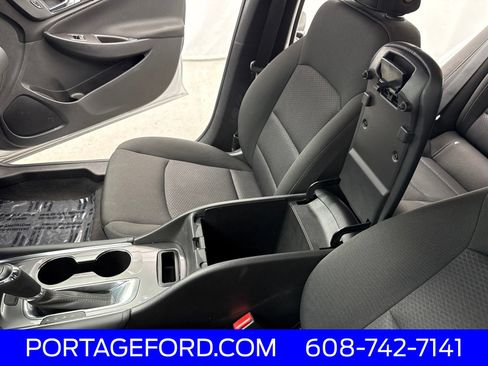 Used 2018 Chevrolet Malibu LT FWD image 19