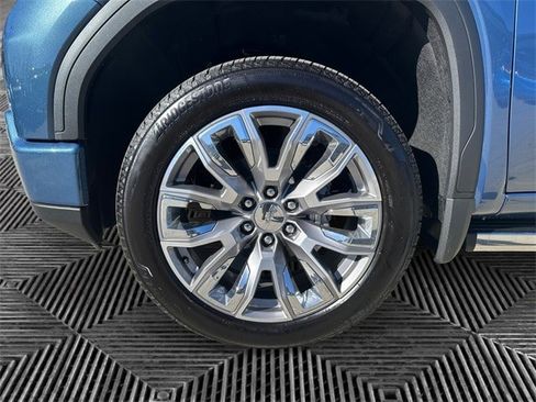 New 2025 GMC Sierra 1500 Denali w/ Denali Reserve Package image 14