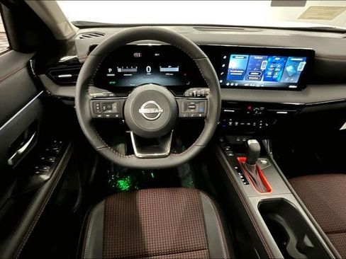 New 2026 Nissan Kicks SR w/ SR Premium Package AWD/4WD image 20