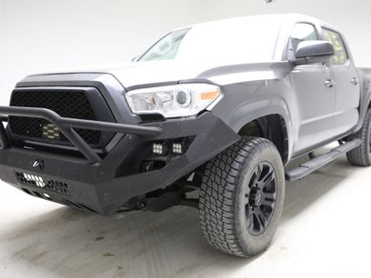Used 2022 Toyota Tacoma SR w/ SR Convenience Package