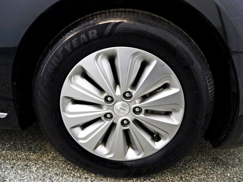 Used 2016 Hyundai Sonata SE image 21