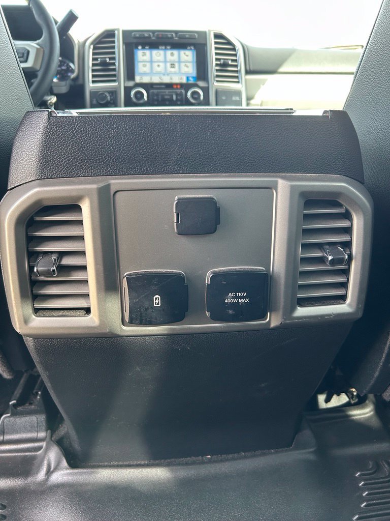 Used 2017 Ford F250 Lariat w/ Lariat Value Package AWD/4WD image 16