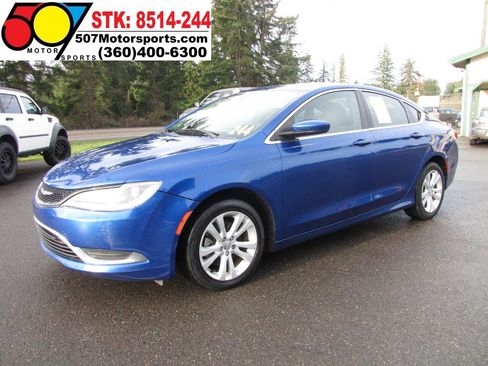 Used 2016 Chrysler 200 Limited FWD image 2