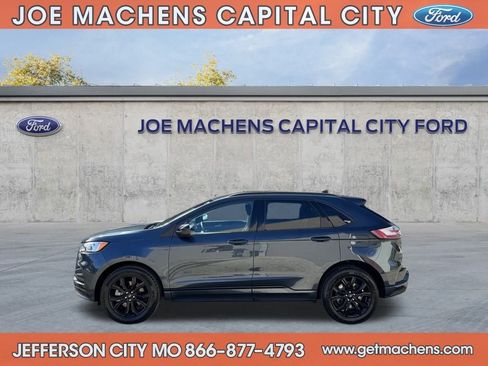 Certified 2022 Ford Edge SE w/ Black Appearance Package image 4