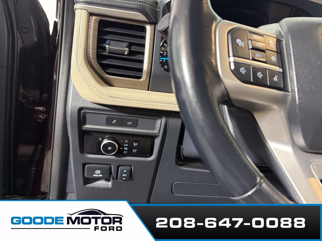 Used 2024 Ford Expedition Max Limited AWD/4WD image 13