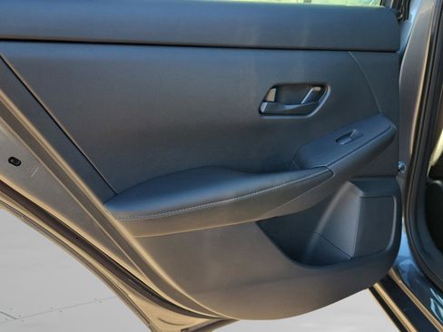 Certified 2025 Nissan Sentra S image 10