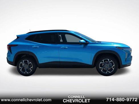 New 2026 Chevrolet Trax LT FWD image 4