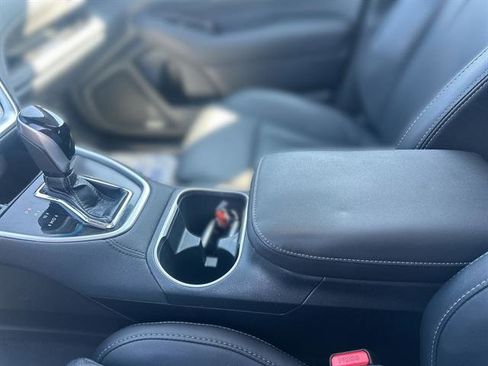 Used 2022 Subaru Outback Limited image 32