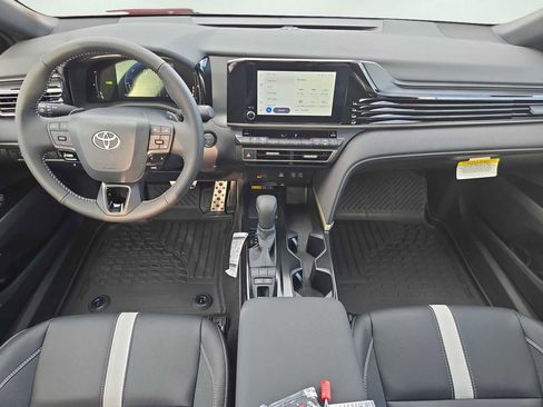 New 2026 Toyota Camry SE FWD image 5